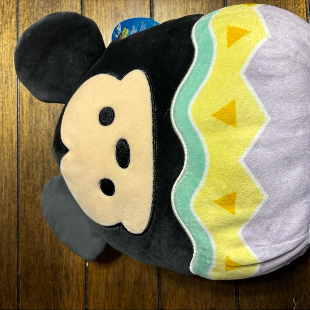 Kellytoy Black and Yellow Stuffed Animal